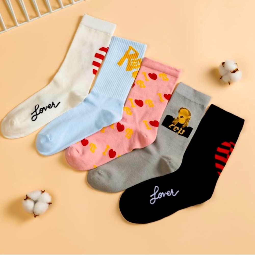 Taylor Swift Sock Bundle (5 pack)